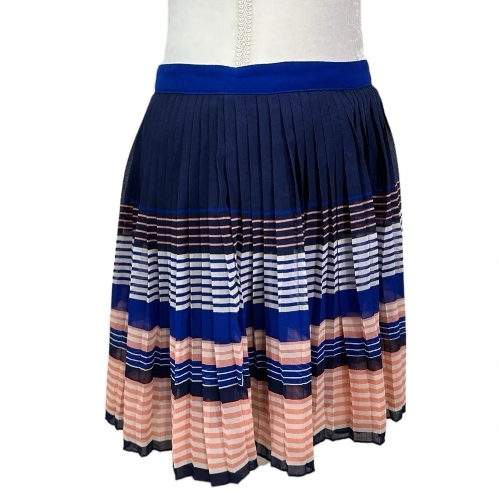 🌸American Eagle- A Line Blue Peach Striped Accordion Skirt- Size 6